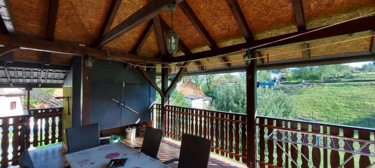 Appartement Kuca Za Odmor ,Erdelj 21 B à Generalski Stol Extérieur photo