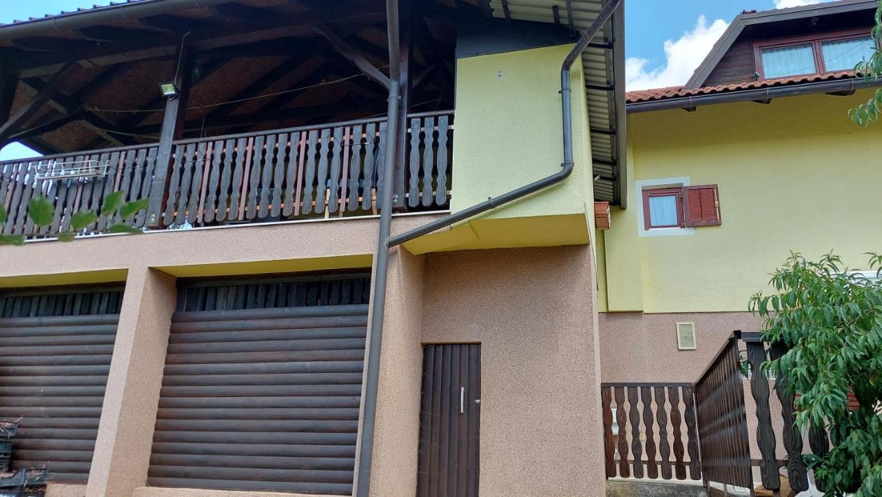 Appartement Kuca Za Odmor ,Erdelj 21 B à Generalski Stol Extérieur photo